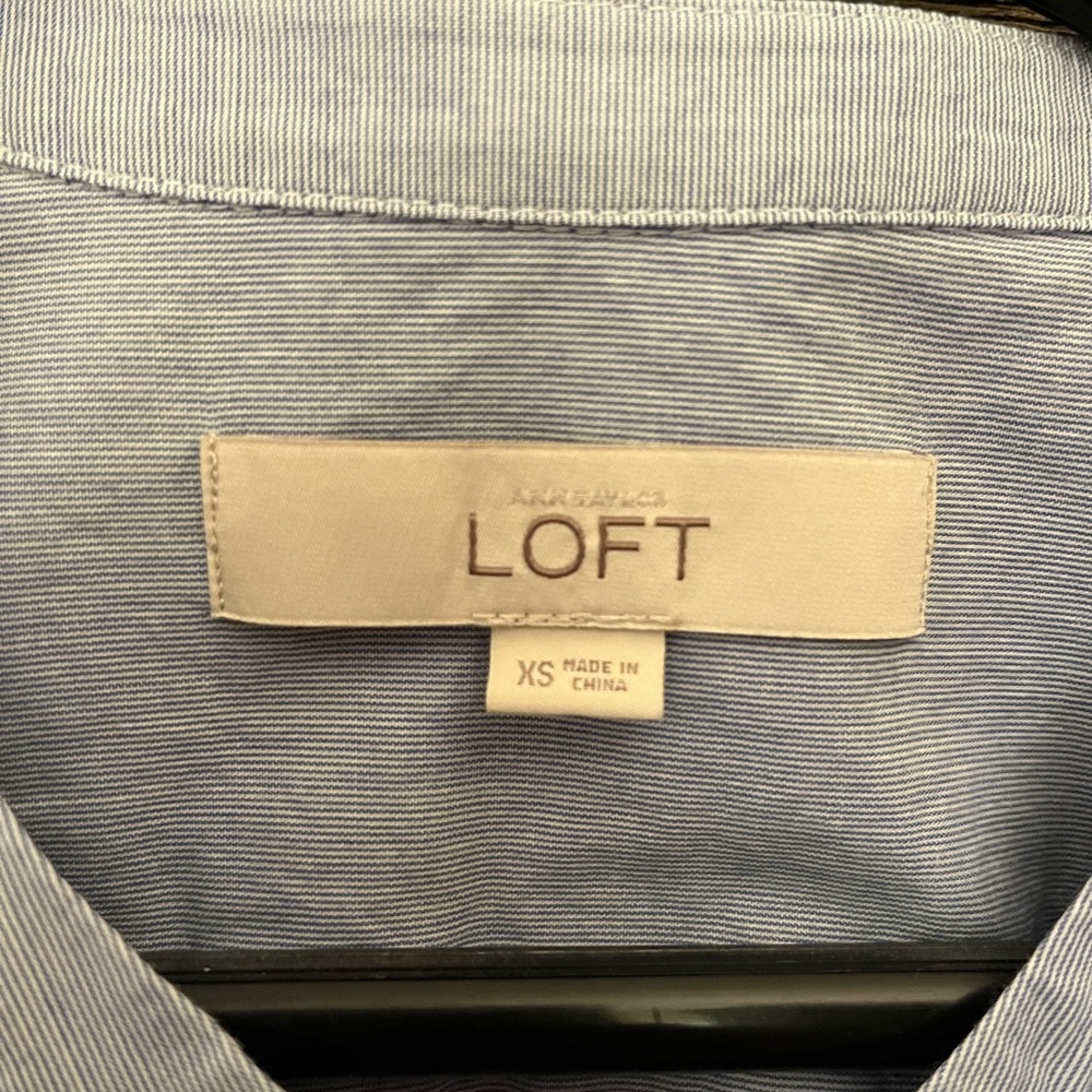 Loft Ruffle Button Up - Picture 3 of 3